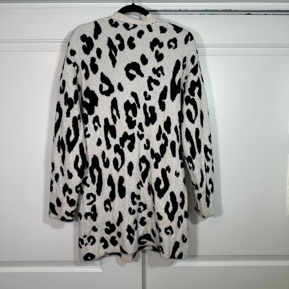 Leopard Print Long Line V-Neck Button Front Cardigan by Something Navy - M - Picture 10 of 12